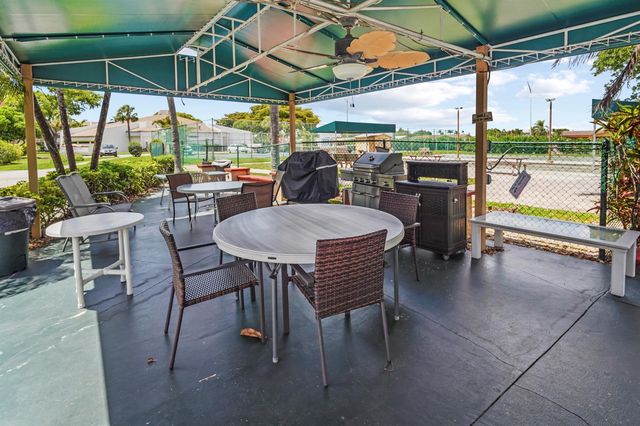 6650 Royal Palm Boulevard 104c, Margate, FL 33063