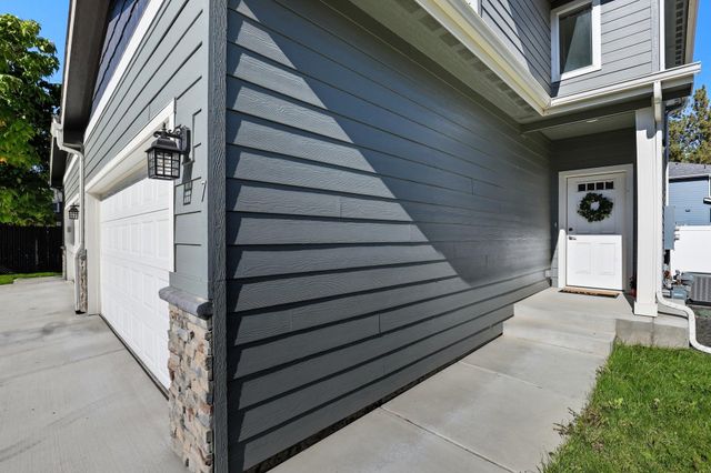 5 E Chatham Ave, Spokane, WA 99218