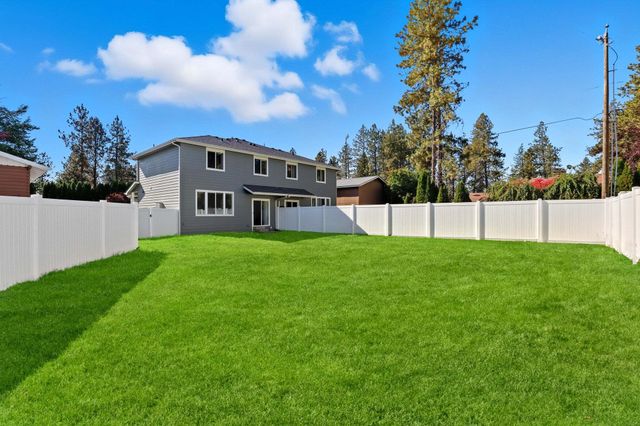 5 E Chatham Ave, Spokane, WA 99218