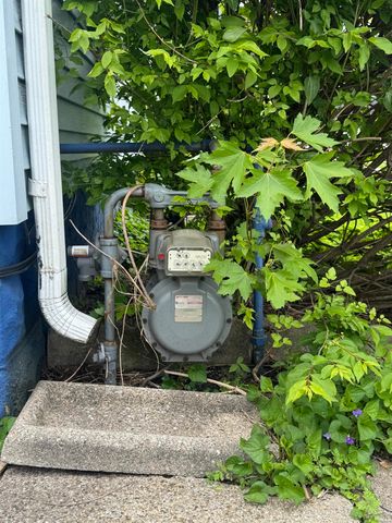 411-413 W 7th Street, Mishawaka, IN 46544