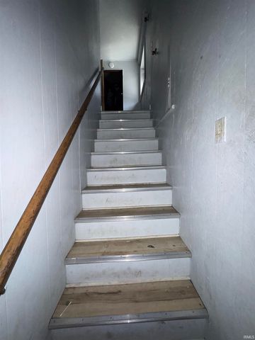 411-413 W 7th Street, Mishawaka, IN 46544