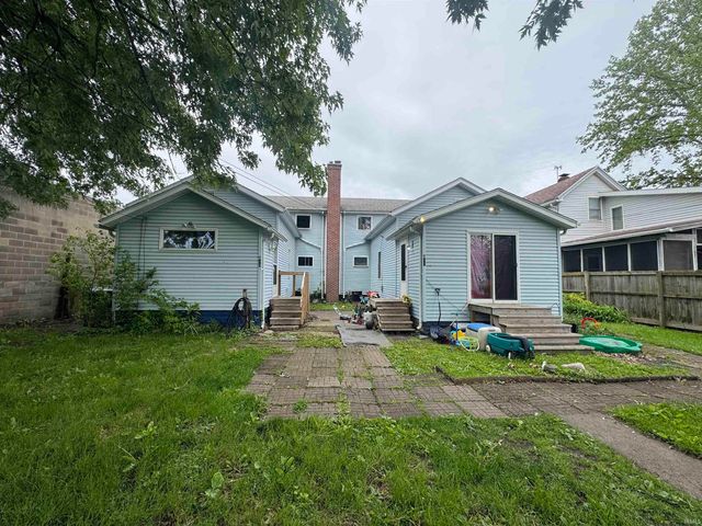 411-413 W 7th Street, Mishawaka, IN 46544