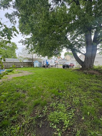 411-413 W 7th Street, Mishawaka, IN 46544