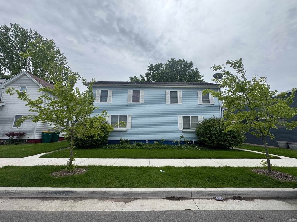 411-413 W 7th Street, Mishawaka, IN 46544