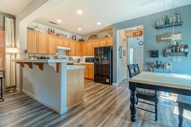 4213 Montara Dr, Turlock, CA 95382