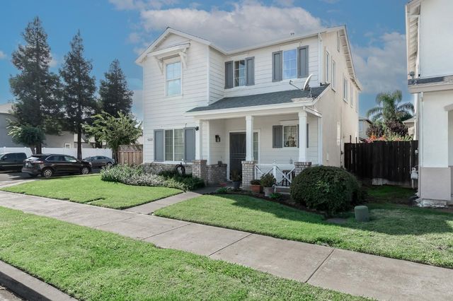 4213 Montara Dr, Turlock, CA 95382