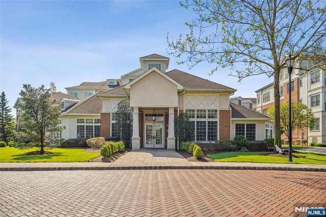 1112 The Plaza 1112, Tenafly, NJ 07670