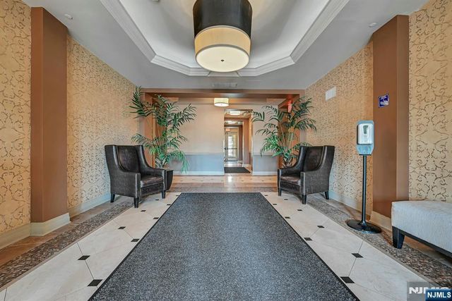 1112 The Plaza 1112, Tenafly, NJ 07670