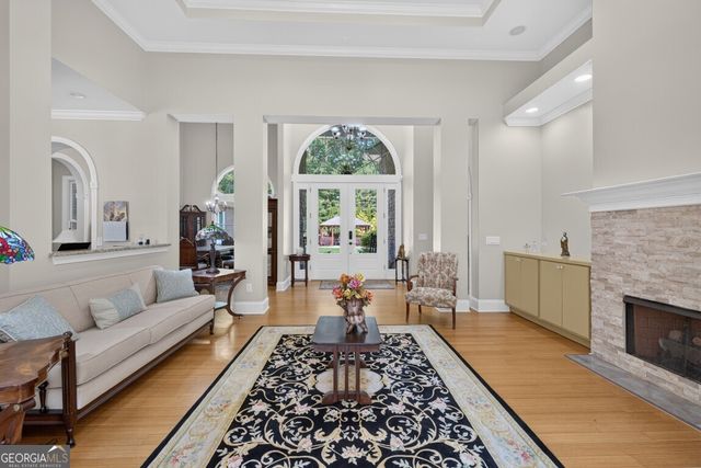 27 Hawks Farm Road, White, GA 30184
