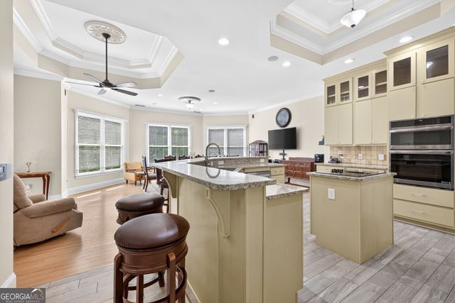 27 Hawks Farm Road, White, GA 30184