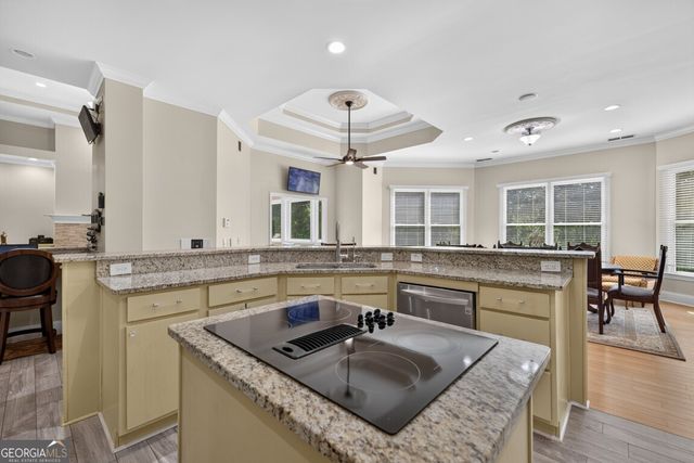 27 Hawks Farm Road, White, GA 30184