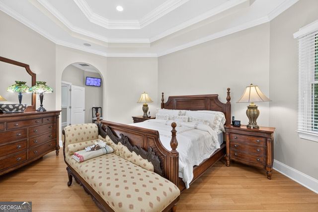 27 Hawks Farm Road, White, GA 30184