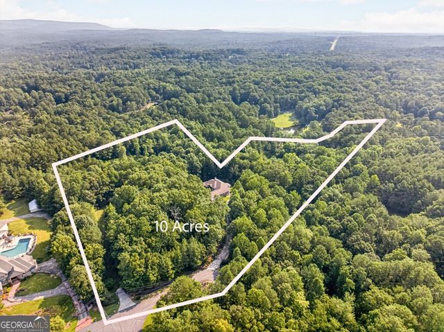 27 Hawks Farm Road, White, GA 30184