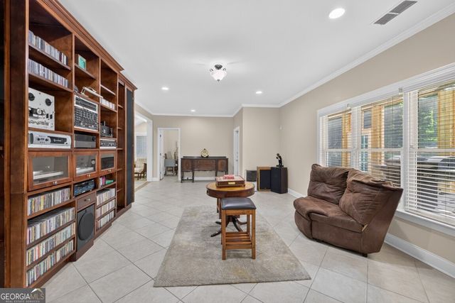 27 Hawks Farm Road, White, GA 30184