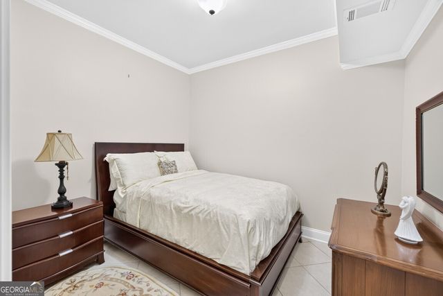 27 Hawks Farm Road, White, GA 30184