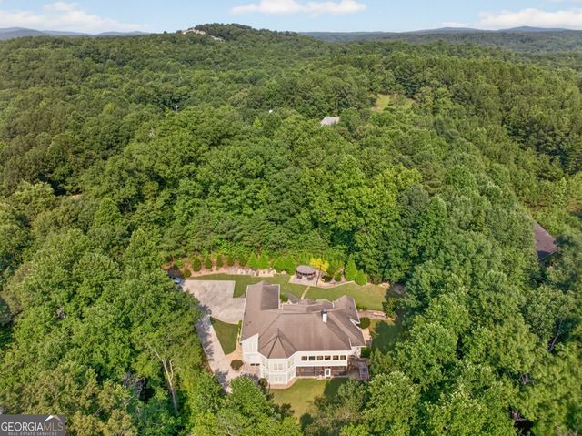 27 Hawks Farm Road, White, GA 30184