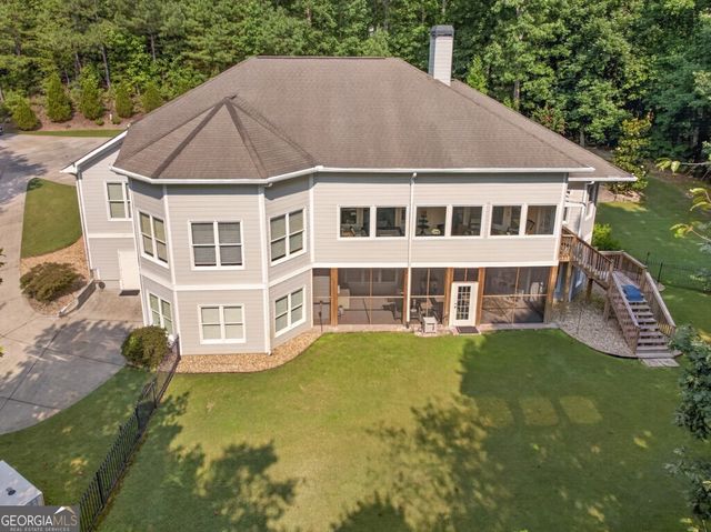 27 Hawks Farm Road, White, GA 30184