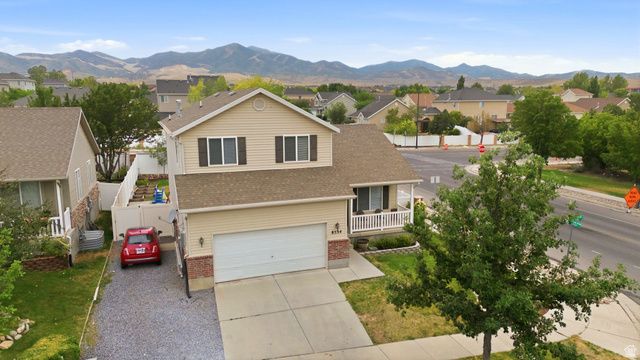 8534 S MAUL OAK DR, West Jordan, UT 84081