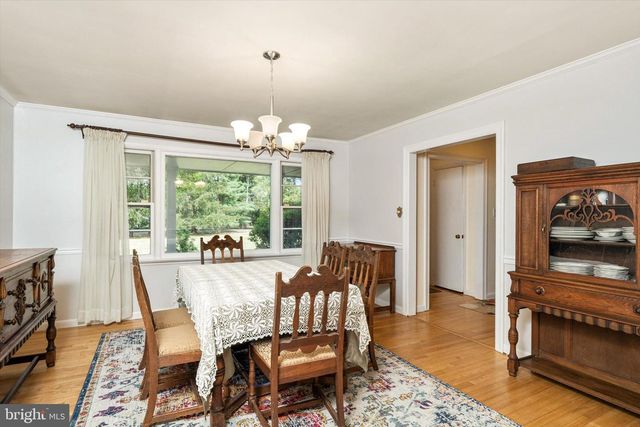 17 CHERRY BROOK DR, Princeton, NJ 08540