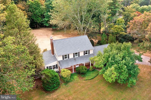 17 CHERRY BROOK DR, Princeton, NJ 08540