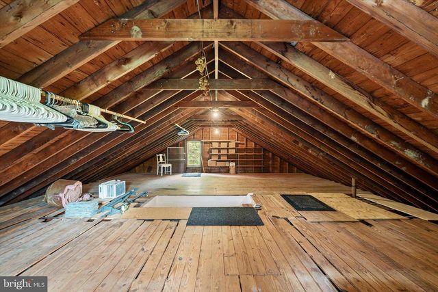 17 CHERRY BROOK DR, Princeton, NJ 08540