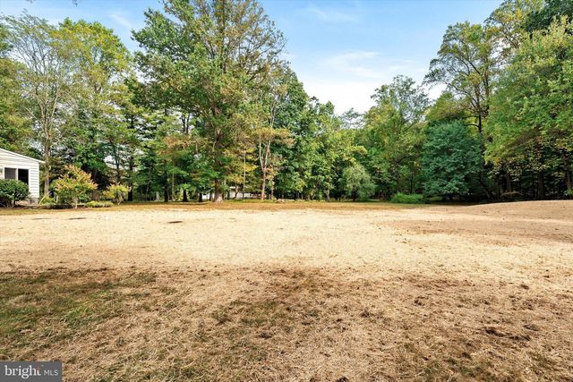 17 CHERRY BROOK DR, Princeton, NJ 08540