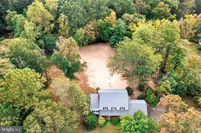 17 CHERRY BROOK DR, Princeton, NJ 08540