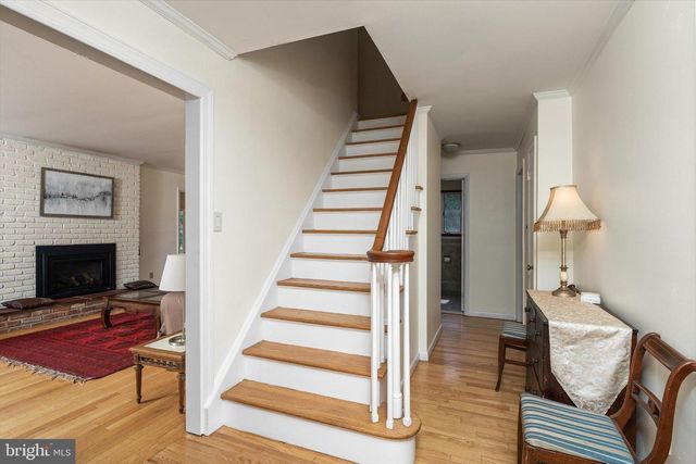 17 CHERRY BROOK DR, Princeton, NJ 08540