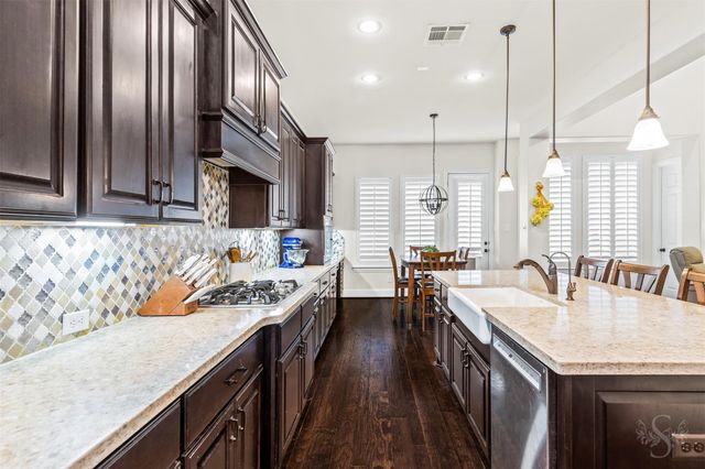 27546 Kingsland Place Lane, Fulshear, TX 77441