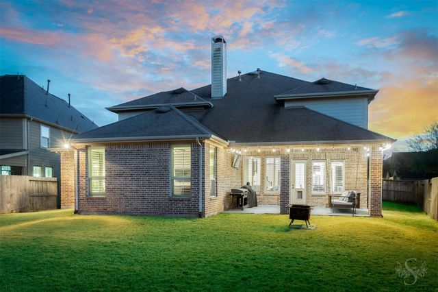 27546 Kingsland Place Lane, Fulshear, TX 77441