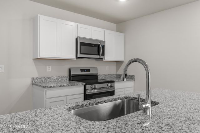 7123 Woodline Drive SW, Sunset Beach, NC 28468