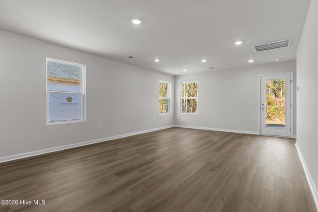 7123 Woodline Drive SW, Sunset Beach, NC 28468