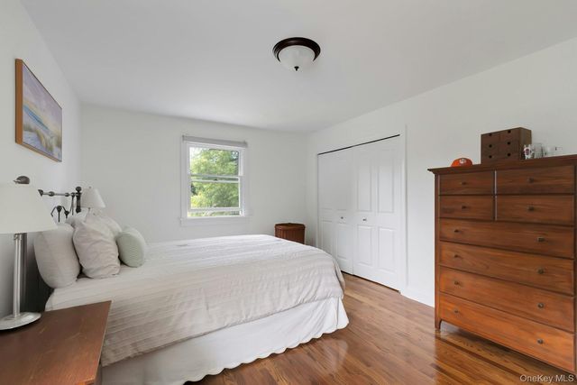 18 Hickory Drive, Campbell Hall, NY 10916