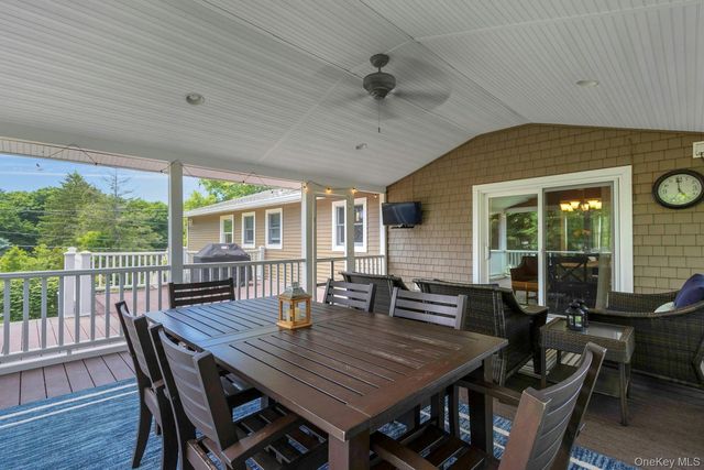 18 Hickory Drive, Campbell Hall, NY 10916