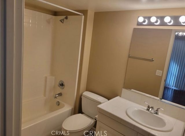 17871 Shady View Drive 301, Chino Hills, CA 91709