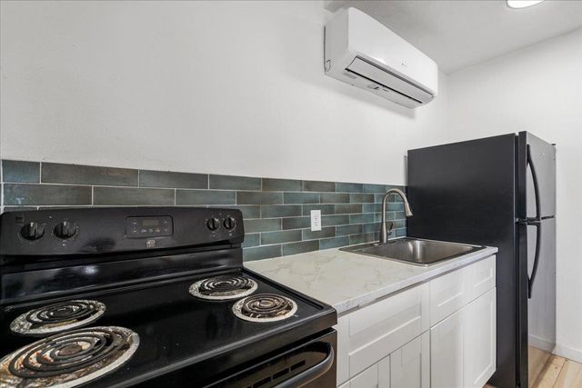 145 Ohukai Rd, Kihei, HI 96753