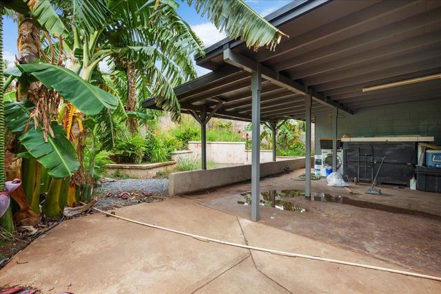145 Ohukai Rd, Kihei, HI 96753