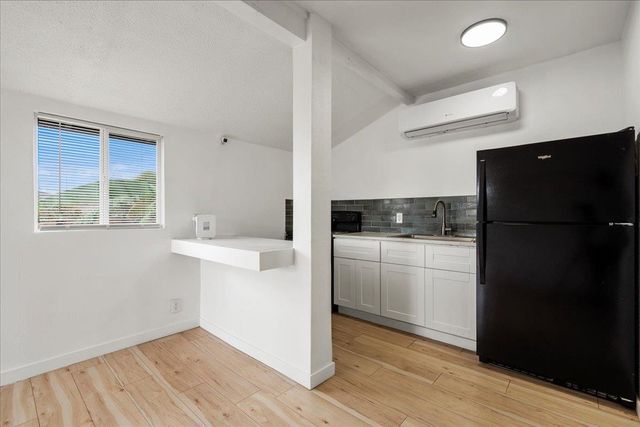 145 Ohukai Rd, Kihei, HI 96753