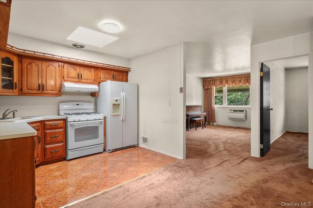 1964 Burke Avenue, Bronx, NY 10469