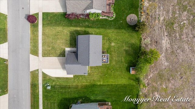 7012 Shady Knoll Drive Se, Gaines Twp, MI 49316