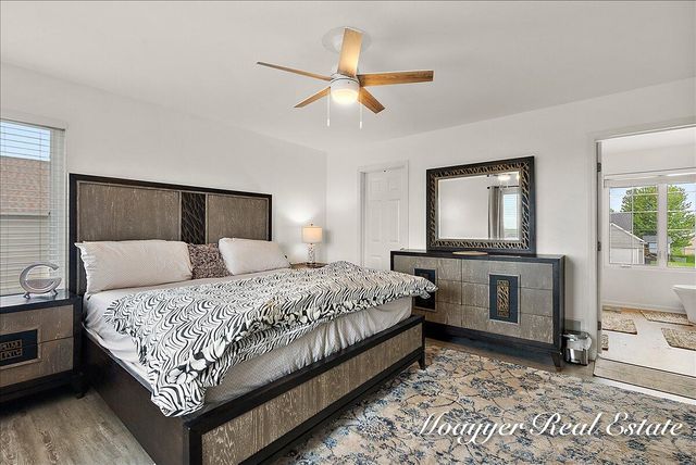 7012 Shady Knoll Drive Se, Gaines Twp, MI 49316