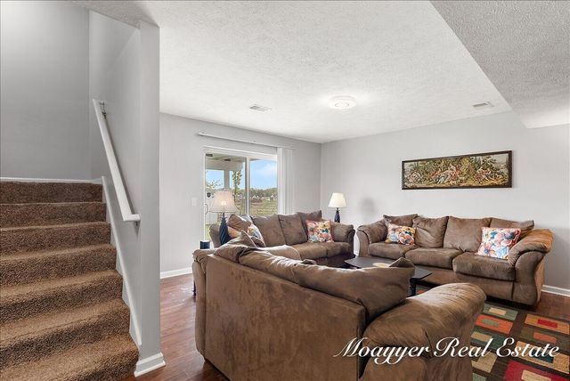 7012 Shady Knoll Drive Se, Gaines Twp, MI 49316