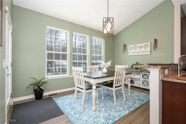 3910 Willow Way, Kent, OH 44240