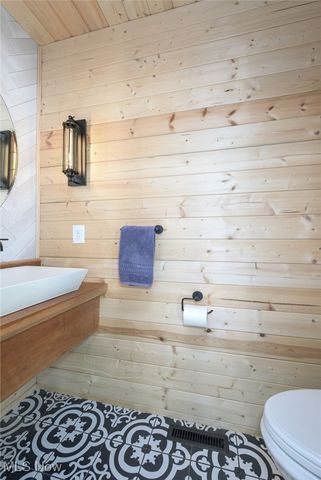 3910 Willow Way, Kent, OH 44240