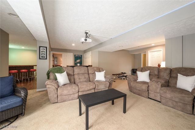 3910 Willow Way, Kent, OH 44240