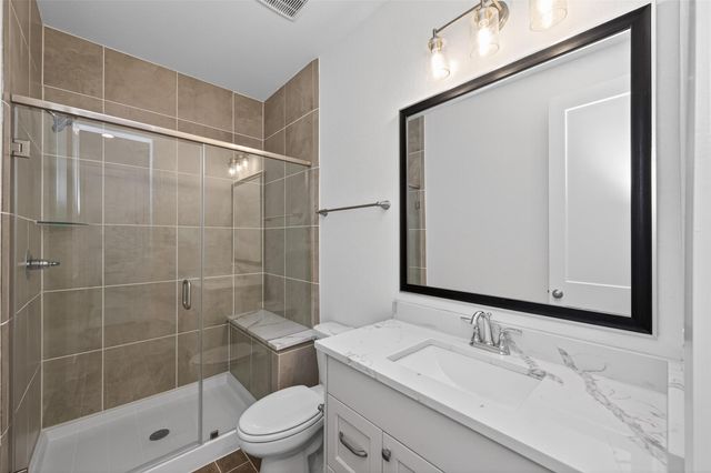 18338 Tiger Flowers Drive, Conroe, TX 77302