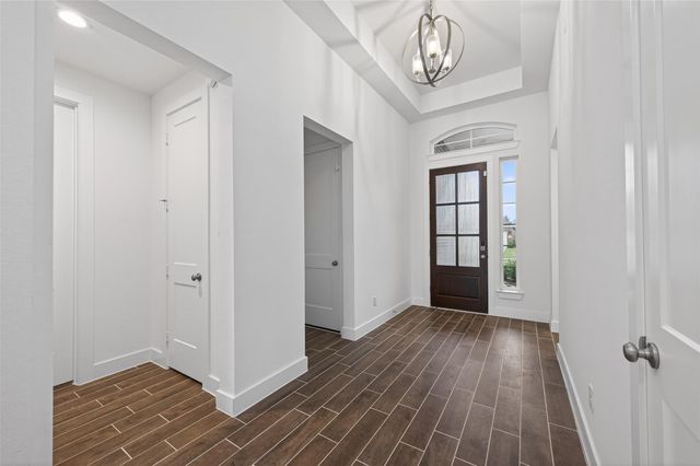 18338 Tiger Flowers Drive, Conroe, TX 77302