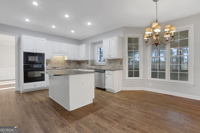 820 Yearling Chase, Alpharetta, GA 30005