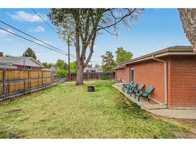 6037 Moore St, Arvada, CO 80004