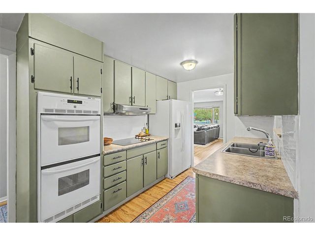 6037 Moore St, Arvada, CO 80004